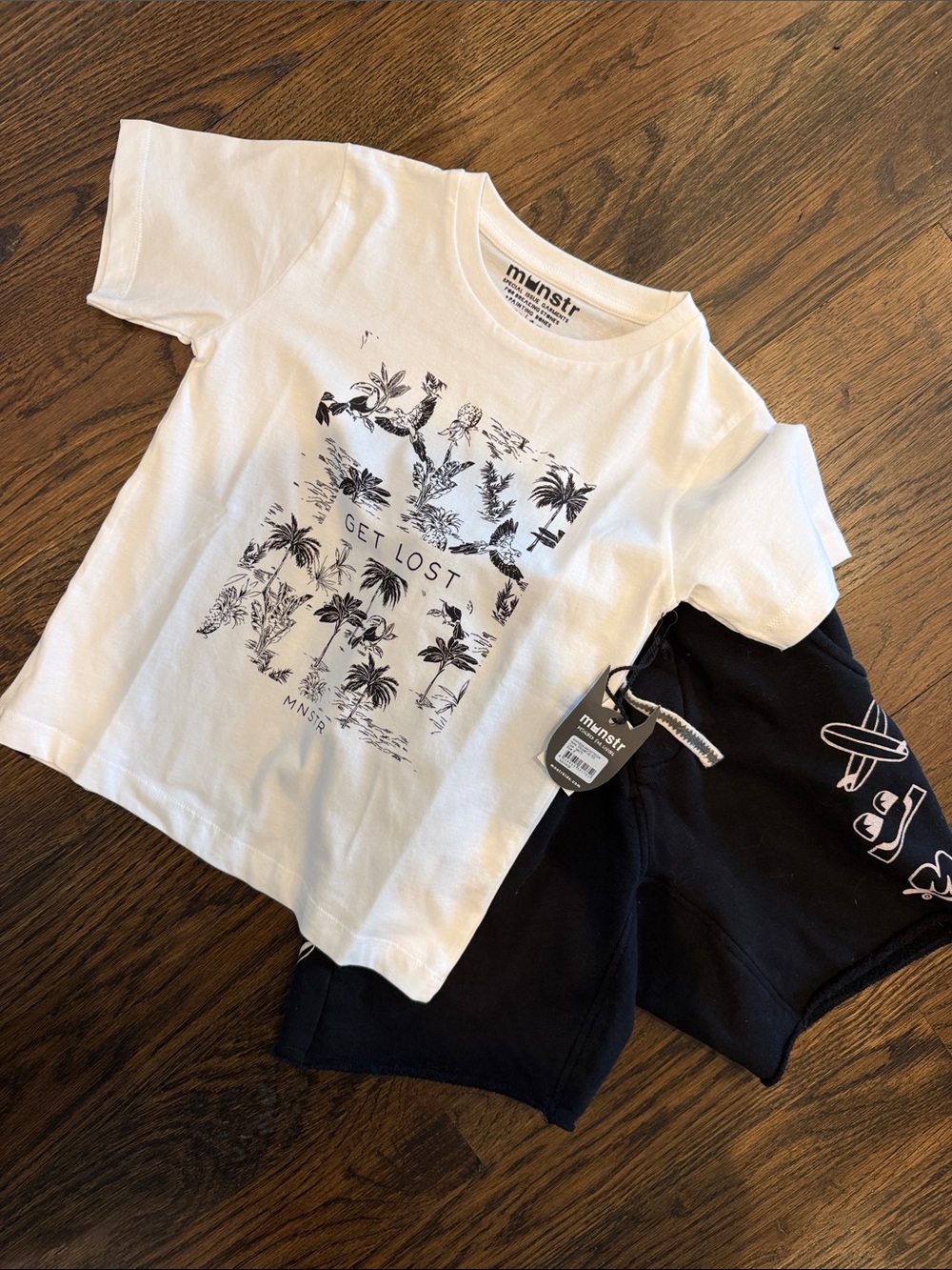 Munster Kids Black & white Drawstring Shorts Set and white tee surf boys NWT 6